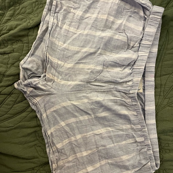 The Prairie by Rachel Ashwell Striped Linen Shorts - Picture 1 of 3